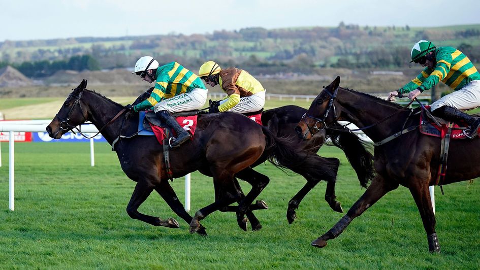 Fact To File goes by Galopin Des Champs, as Spillane's Tower (right) make his move